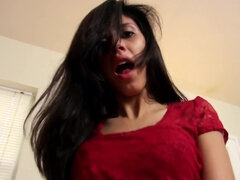 Fille latino, Pov, Adolescente