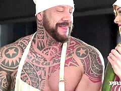 Grote lul, Pijpbeurt, Sperma shot, Europees, Klein, Roodharige vrouw, Tiener, Tieten likken