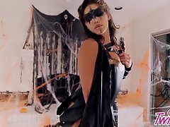 Trick or treat xxx scene with Abella Danger