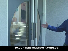 Dochter, Hondjeshouding, Kwartet, Groepseks, Hardcore, Hd, Orgie, Zoon