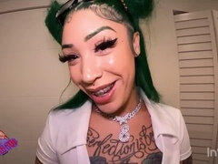 Plantureuse, Mère que j'aimerais baiser, Professeur