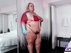 BBW Gets A Big Load Of Sperm On Her Huge Knockers