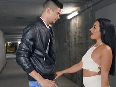 Girl does porn in the night underground passage