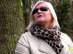 デカパイ, イギリス人, 浮気者, 指いじり, レズビアン, オナニー, 熟年, オーガズム