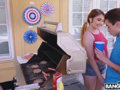 お尻, フェラチオ, 手コキする, ハードコア, 淫乱熟女, オージー, オマンコ, 三人