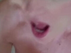 Leie, Grosse titten, Blondine, Blasen, Selbstgemacht, Hausfrau, Milf, Rau