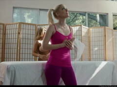 Blondine, Vollbusig, Hochschule, Lecken, Natürlichen titten, Muschi, Realität, Titten