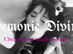 Belleza, Linda, Estilo perrito, Emo, Gotica, Casero, Interracial, Puta