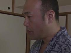アジア人, 浮気者, 中出し, イく瞬間, 日本人, なめる, 淫乱熟女, 妻