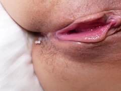 Enthousiasteling, Aziatisch, Gebondenheid, Sperma shot, Japaans, Geschoren, Tieten likken, Vibrator