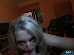 Amateur, Cul, Tchèque, En levrette, Européenne, Jeans, Pov, Chaussettes
