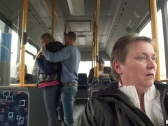 Жопа, Автобус, На публике