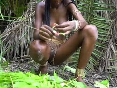 Africano, Al aire libre, Flaco, Solo, Tetas