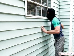 Culo, Mamada, Morena, Atrapados, Estilo perrito, Lencería, Madres para coger, Medias largas