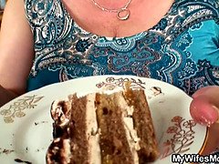 Mooi, Pijpbeurt, Rondborstig, Oudere vrouw, Diep in de keel, Moeder die ik wil neuken, Stiefmoeder, Tiener