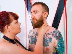 ぽっちゃり, デカ尻, デカチン, デカパイ, フェラチオ, ボンデージ, 熟年, 赤毛