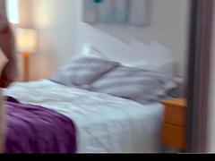 Gros cul, Gros seins, Mignonne, Massage, Masturbation, Douche, Solo, Nénés