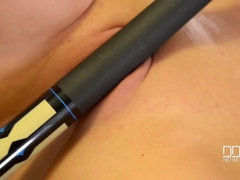 Grote mammen, Blond, Rondborstig, Doordringend, Geschoren, Zuigen, Tatoeage, Speelgoed