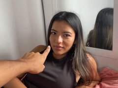 18 años, Celebridad, Latina, Pov, Realidad, Sexo fuerte, Seducido