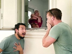 Grote mammen, Blond, Rondborstig, Moeder die ik wil neuken, Moeder, Kut duiken, Douche, Bekijker