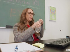 Anal, Culo, Chica, Culo grande, Verga grande, Mamada, Universidad, Estrella porno