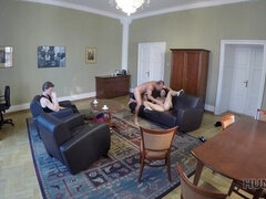 18 jahre, Leie, Gehörnter ehemann, Hardcore, Geld, Pov, Realität, Jungendliche (18+)