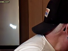 Amateur, Grosse bite, Sucer une bite, En gros plan de très près, Homosexuelle, Trou de la gloire, Mature, Suçant