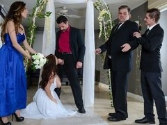 Anal, Cul, Sucer une bite, Brunette brune, Gode, Branlette thaïlandaise, Mère que j'aimerais baiser, Nénés