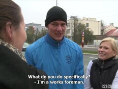Blondine, Braunhaarige, Auto, Paar, Gruppe, Geld, Pov, Öffentlich
