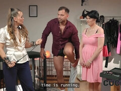 変態, 茶髪の, 服従, フェティッシュ, 旦那, 淫乱熟女, 叫ぶ, 妻