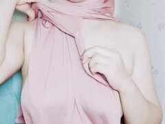 HD Viral - Sexy Hijab Girl Colmek Because There Is No Opponent - Japanese