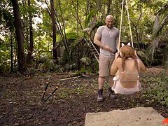 Lieveling, Zwart, Zwart, Hardcore, Buiten