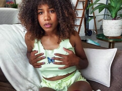 Большие сиськи, Брюнетки, Черненькие, Волосатые, Хд, Натуральные сиськи, Соло, Игрушки