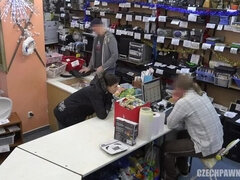 Leie, Grosser schwanz, Braunhaarige, Spermaladung, Tschechisch, Gruppe, Hd, Orgie