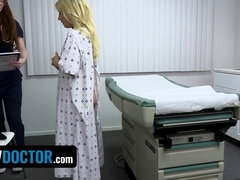 Jane Rogers, the young blonde teen with an insatiable masturbation fetish, gets a thorough check-up on her vaginal cavities