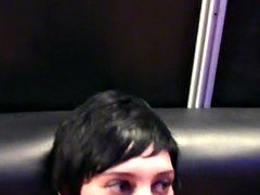 Orgia improvisada en el stand de ADP en el SEB