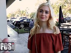 Sucer une bite, Éjaculer dans la bouche, Gorge profonde, Bâillonner, Hd, De plein air, Pov, Rasée