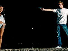 Amerikanisch, Grosser arsch, Braunhaarige, Handjob, Lingerie, Tätowierung, Titten, Hure