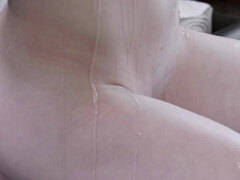 Nana, Gros seins, Sucer une bite, Éjaculation interne, Hard, Talons, Fille latino, Nénés