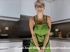 Food Porn with Angel Wicky live