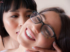 指いじり, はじめて, 日本人, レズビアン, なめる, オマンコ