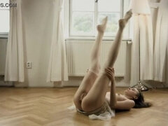 Anna Netrebko - Sexy Ballerina Babe Shows Off Her Perfect Butt and Big Tits in Naked Yoga