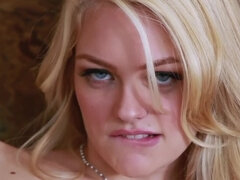 ブロンド, 指いじり, 下着, オナニー, 剃毛, 一人, ティーン