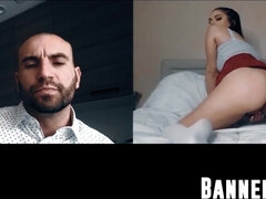 Tussi, Fetisch, Fingern, Hardcore, Lingerie, Masturbation, Tätowierung, Scherzbold
