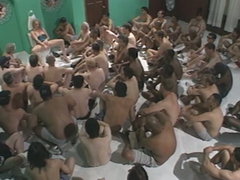 Bad, Viele männer bespritzen eine frau, Spermaladung, Aufs gesicht abspritzen, Gruppensex, Absätze, Muschi, Toilette