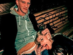 Kont, Blond, Pijpbeurt, Lul, Hondjeshouding, Moeder die ik wil neuken, Gezichtspunt, Geschoren