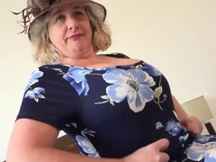 Mooie dikke vrouwen, Brits, Rondborstig, Gevangen, Sperma, Rijpe lesbienne, Stiefmoeder, Taboe