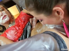 Bekleidet, Selbstgemacht, Lesbisch, Öl, Orgie, Swingers