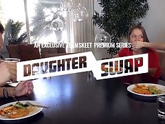 デカチン, 黒人, ブロンド, 娘, イマラチオ, 淫乱熟女, 叫ぶ, 三人