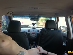 素人, フェラチオ, 車, イく瞬間, 顔射, 手コキする, イタリア人, ハメ撮り